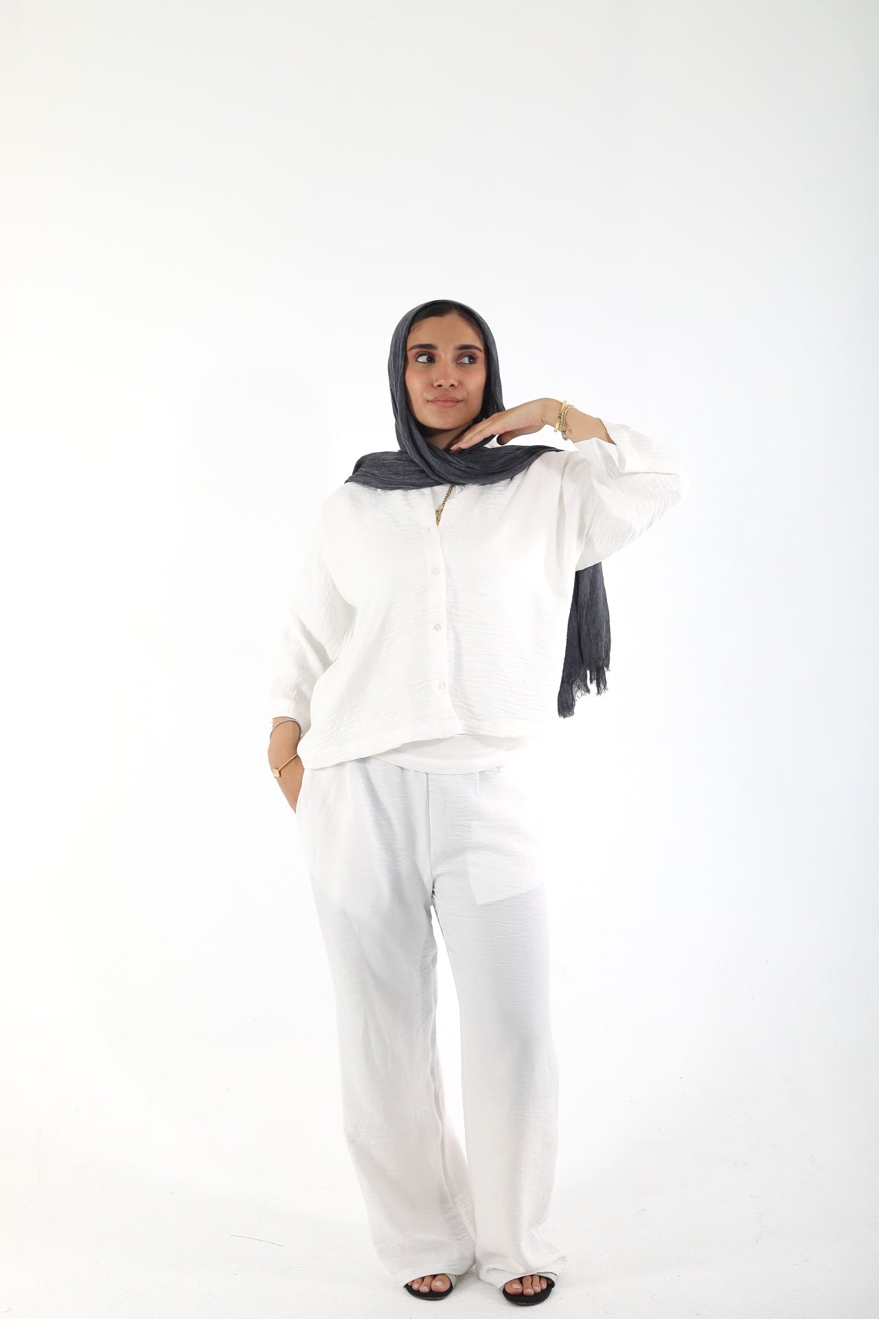 The flow set - White